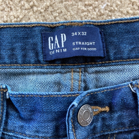 Men's Gap Jeans - Picture 2 of 4